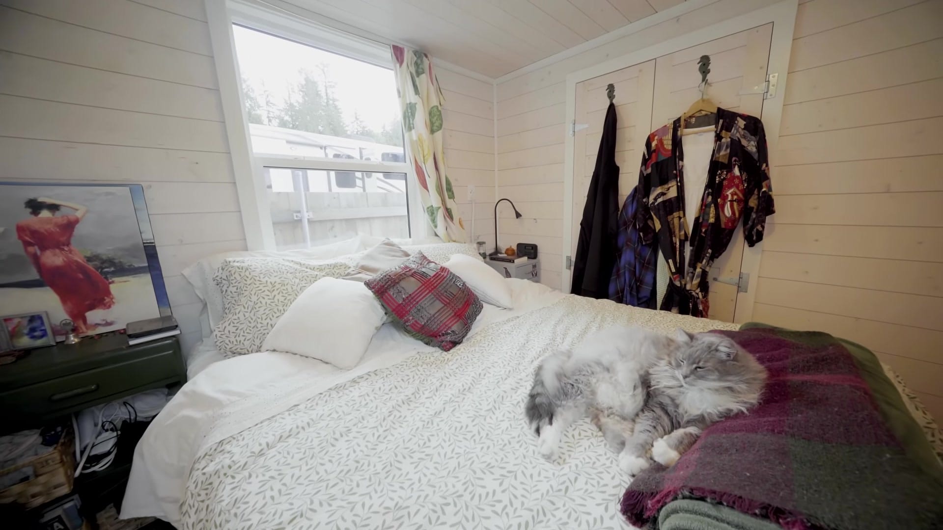 Screenshot at 00:16:16