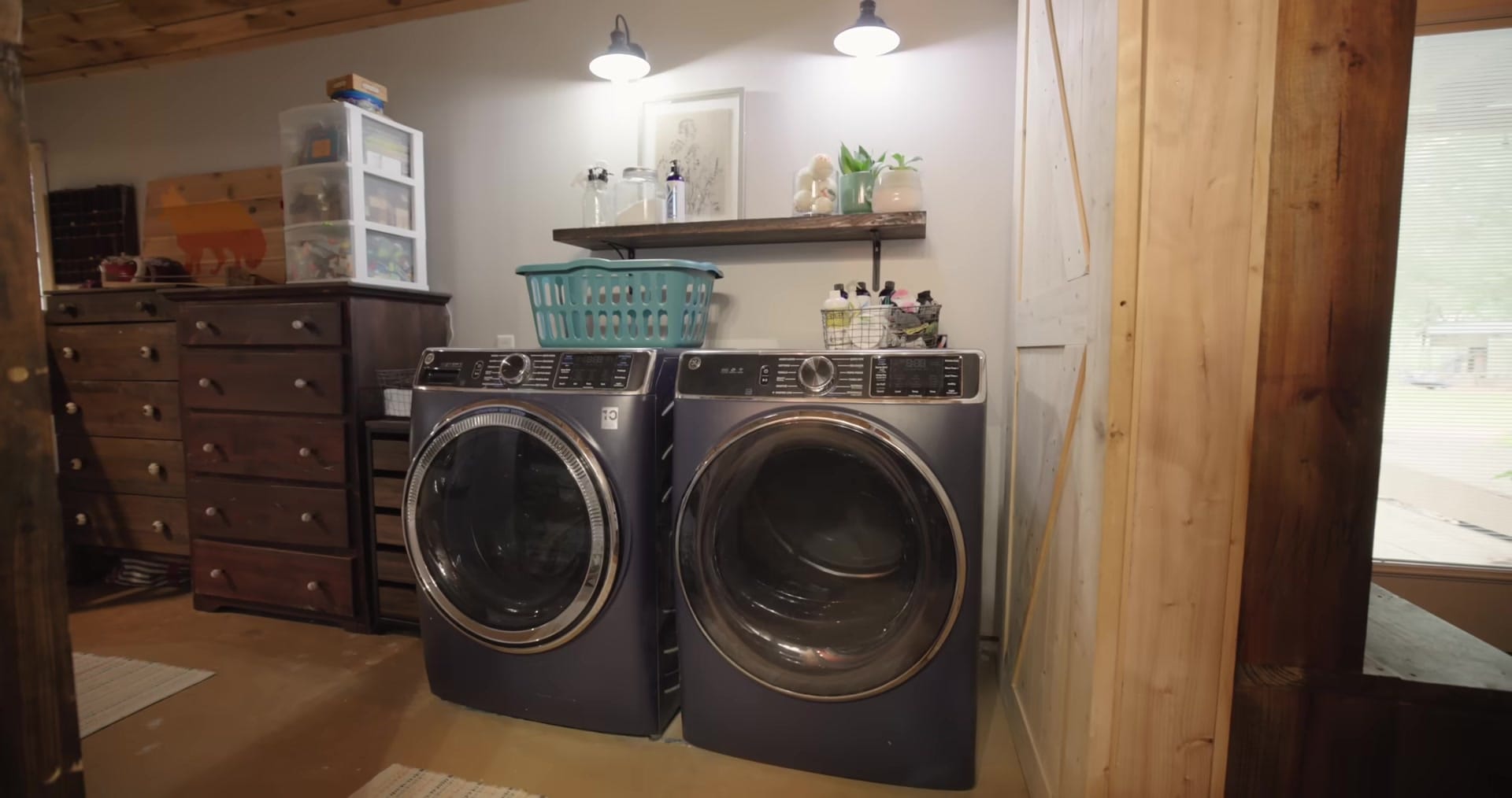 Screenshot at 00:15:44