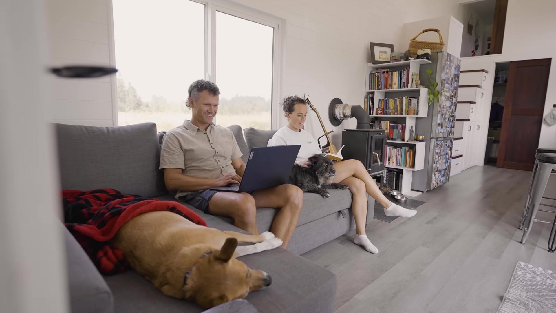 Screenshot at 00:05:42