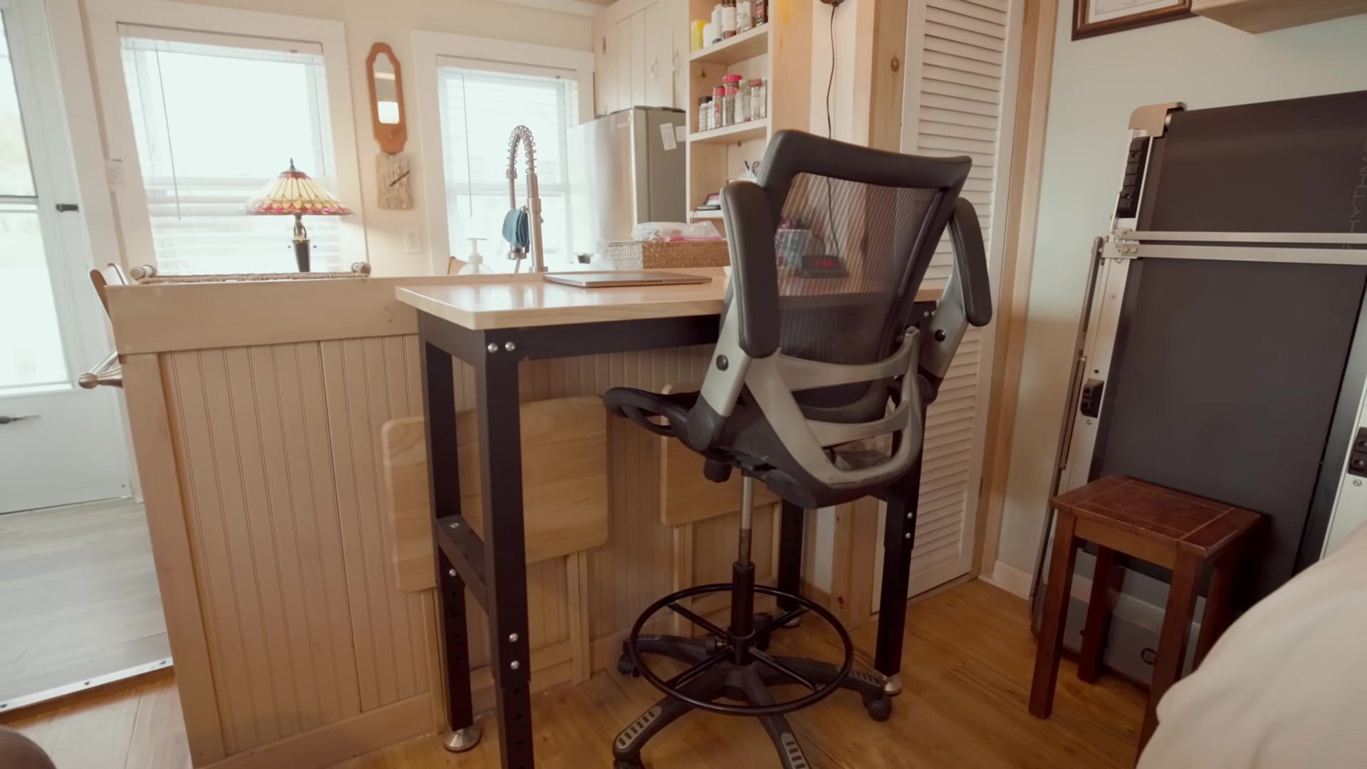 Screenshot at 00:06:00