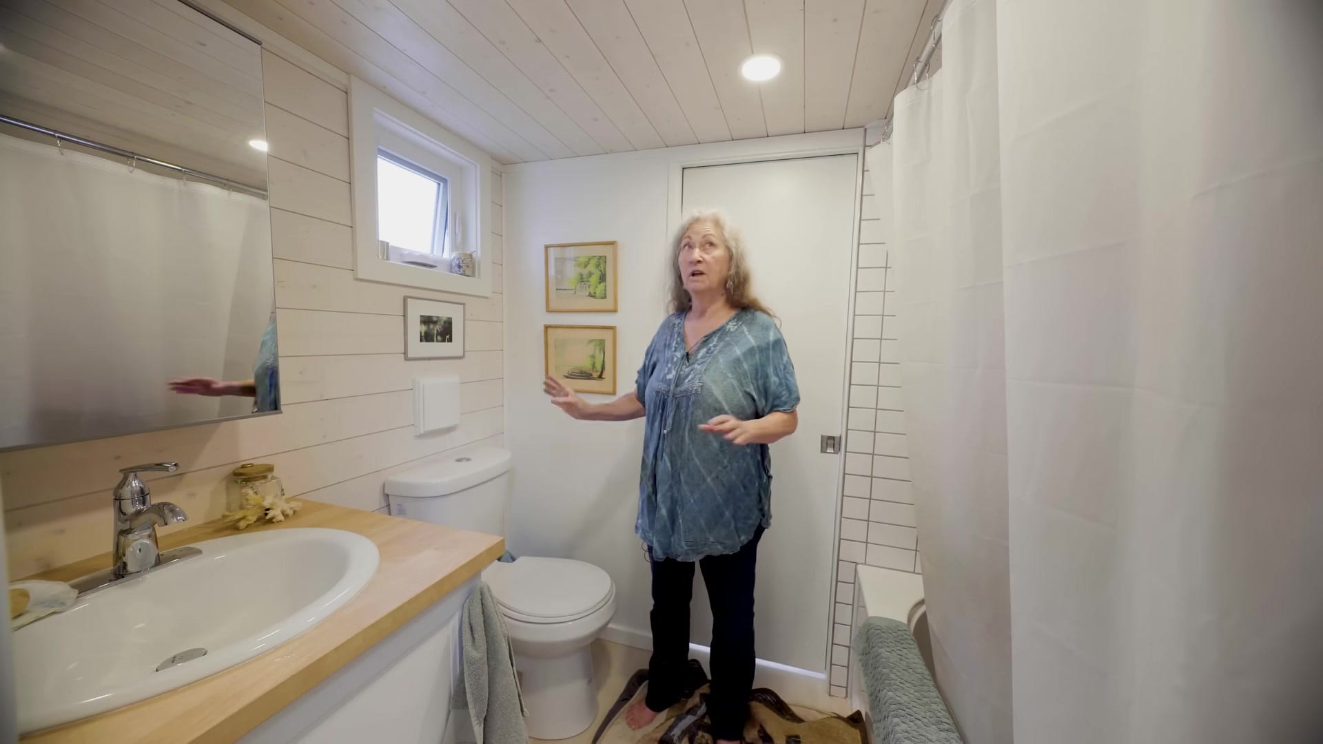 Screenshot at 00:14:41