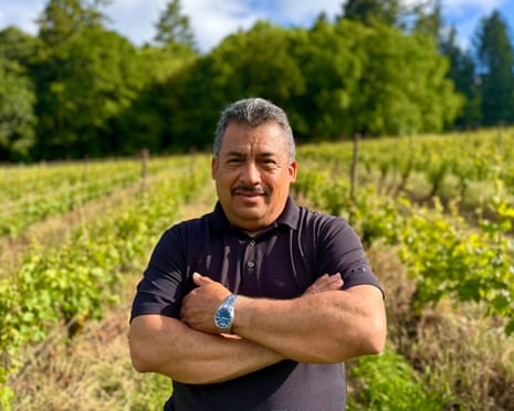 ICE agents detain vineyard manager