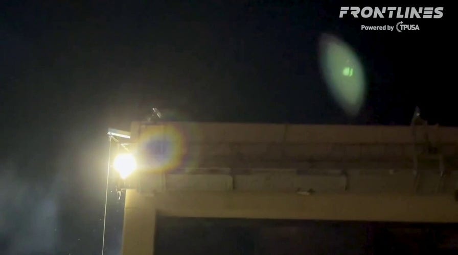 Feds shut down masked agitators who tried to block ICE