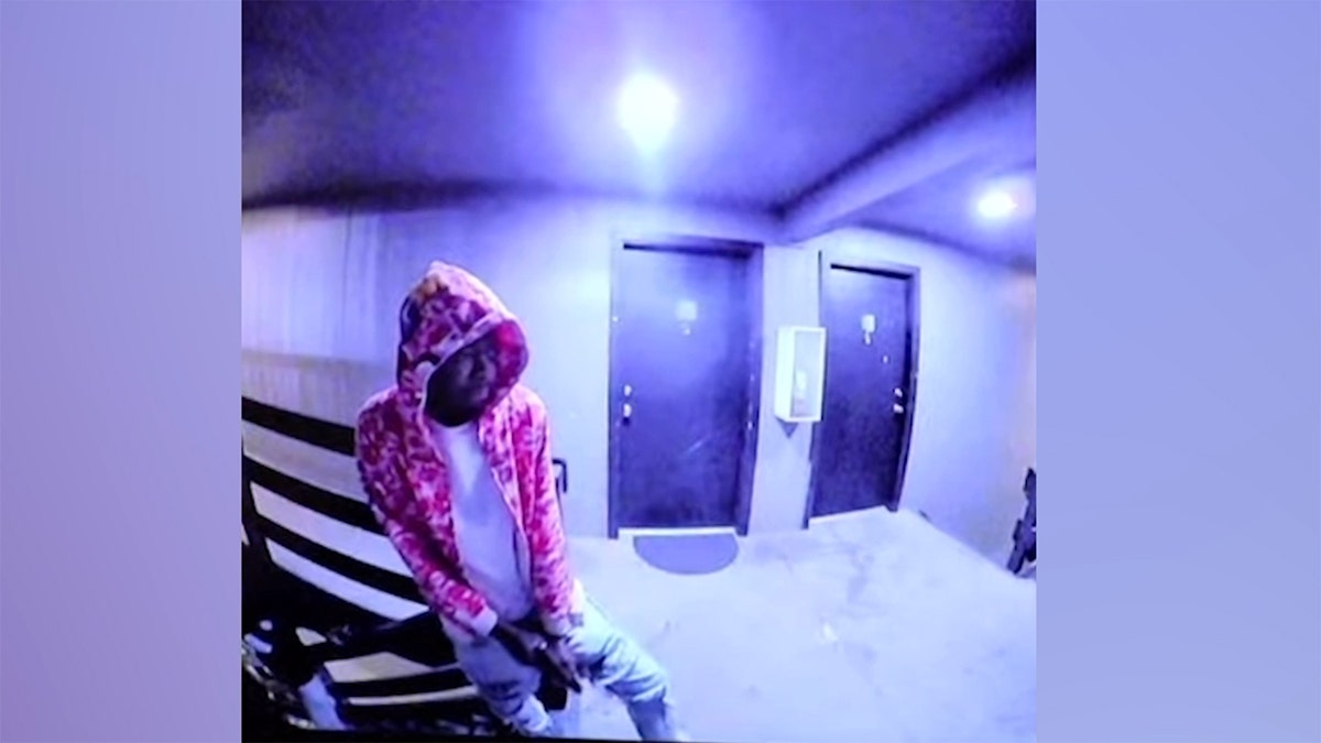 Disturbing video shows suspected TdA gang members brandish guns at Colorado apartment complex