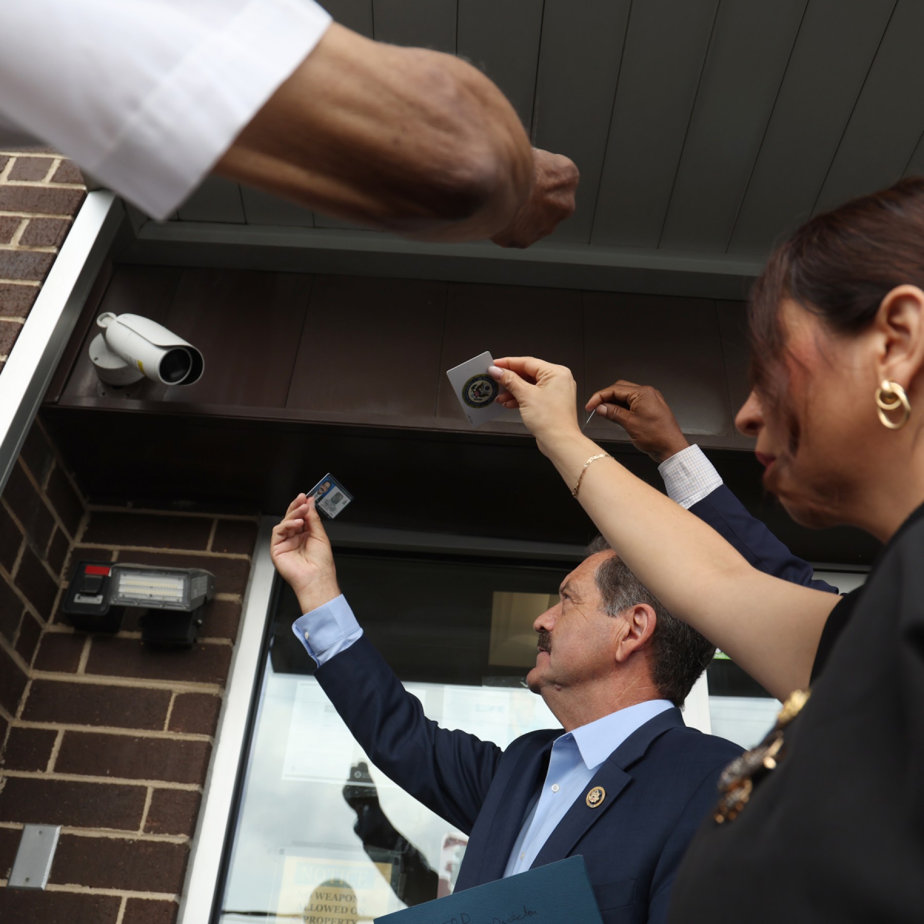 Illinois Democrat lawmakers denied entry into ICE facility