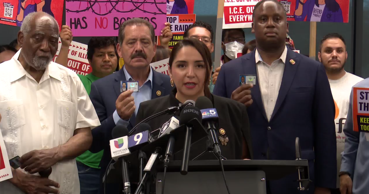 Illinois members of Congress say they were denied access to ...