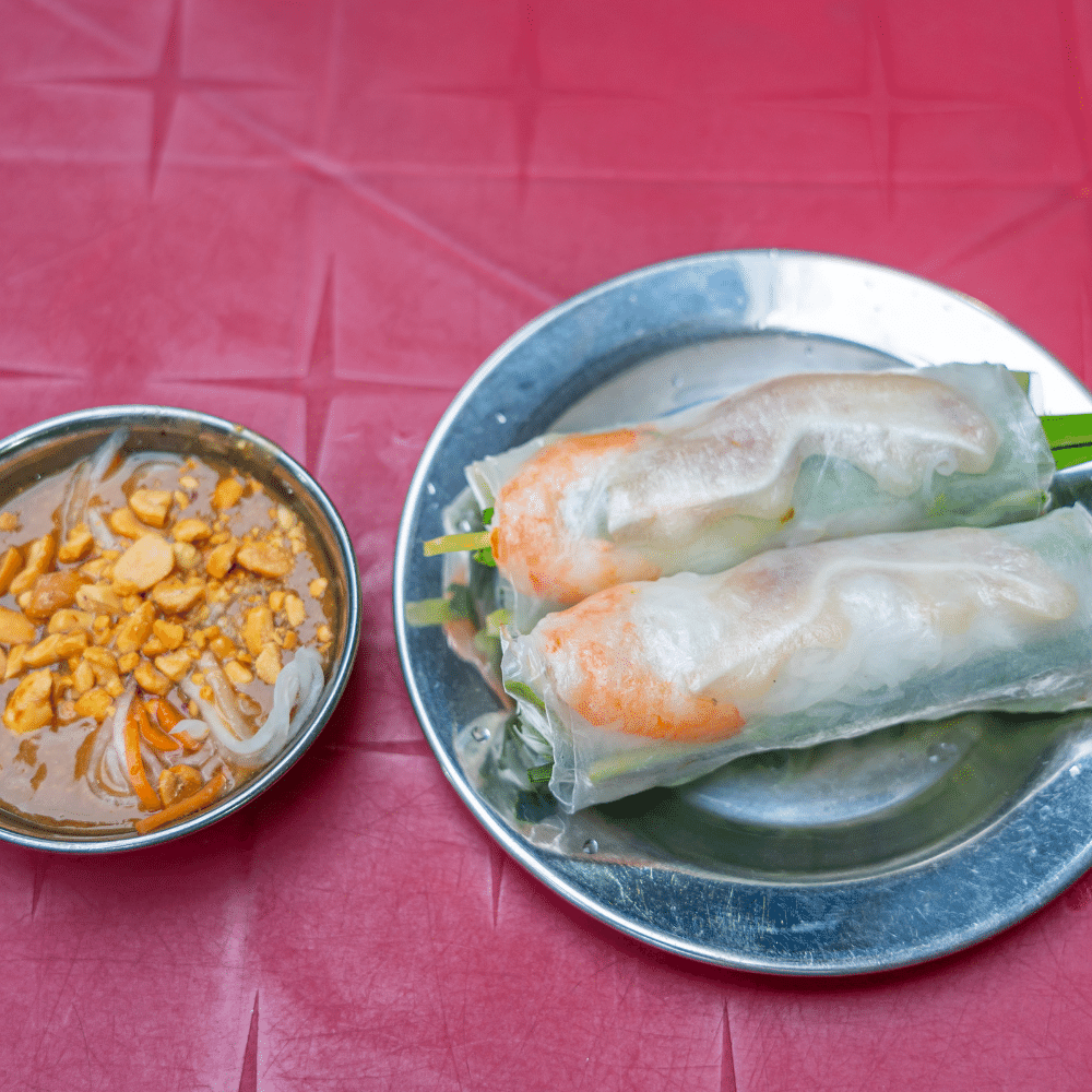 Fresh Spring Rolls With Peanut Sauce