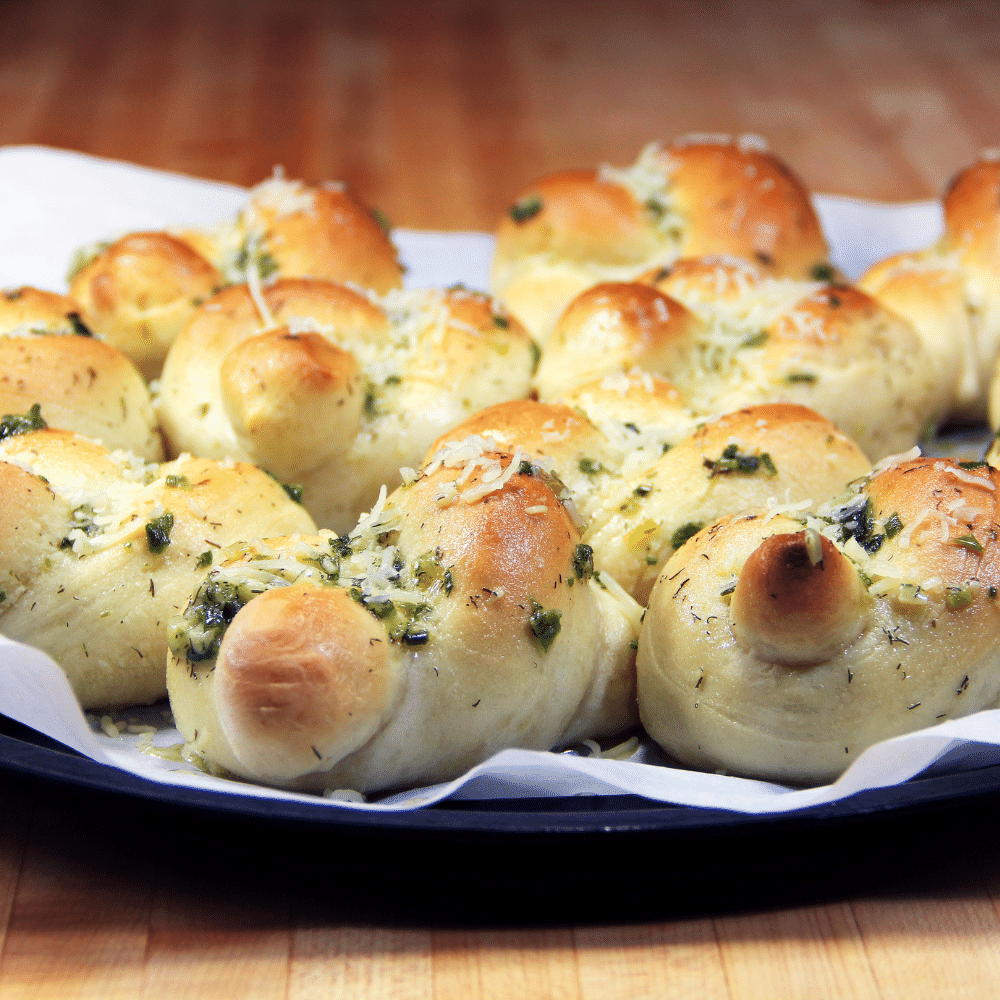 Garlic knots