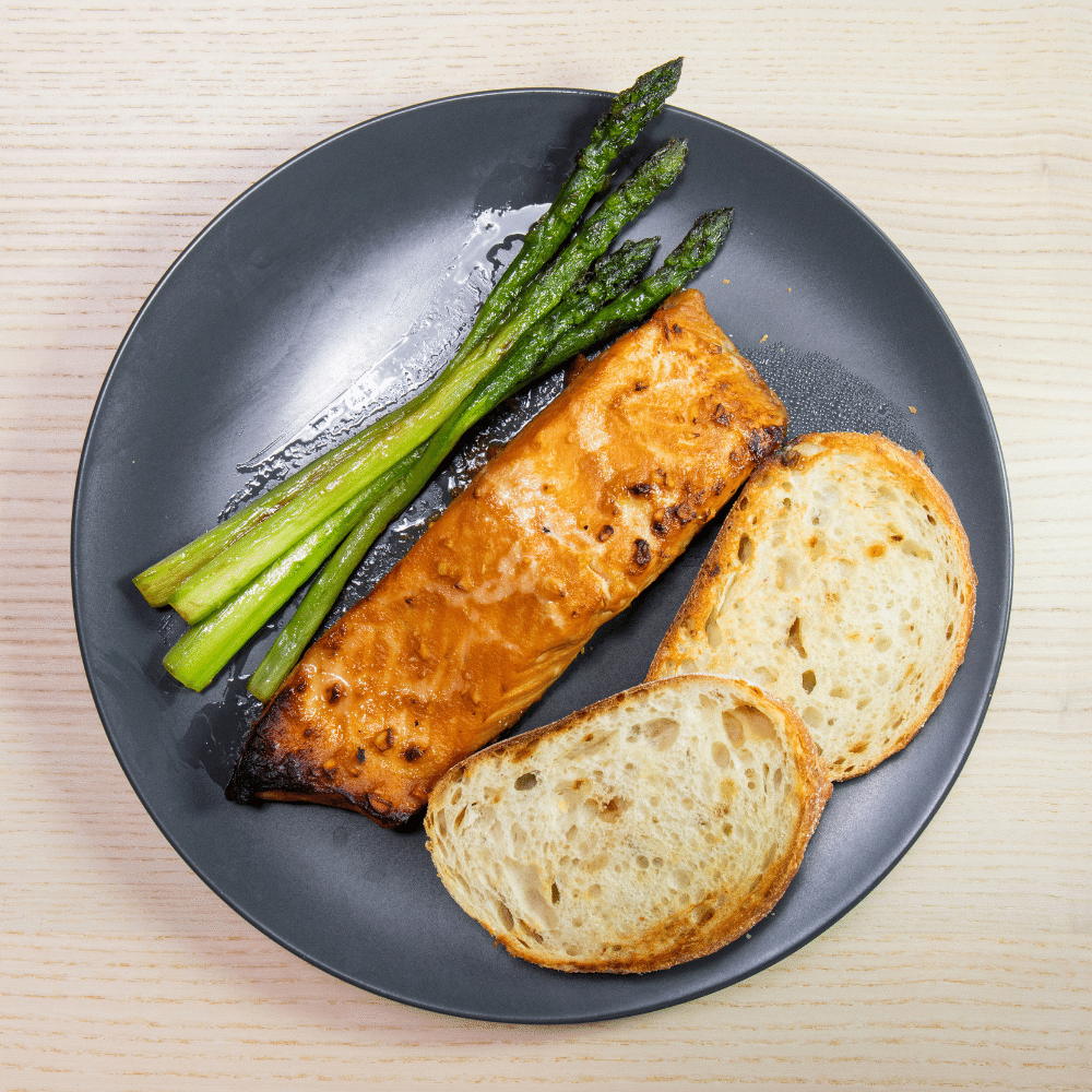 What Bread to Serve with Smoked Salmon