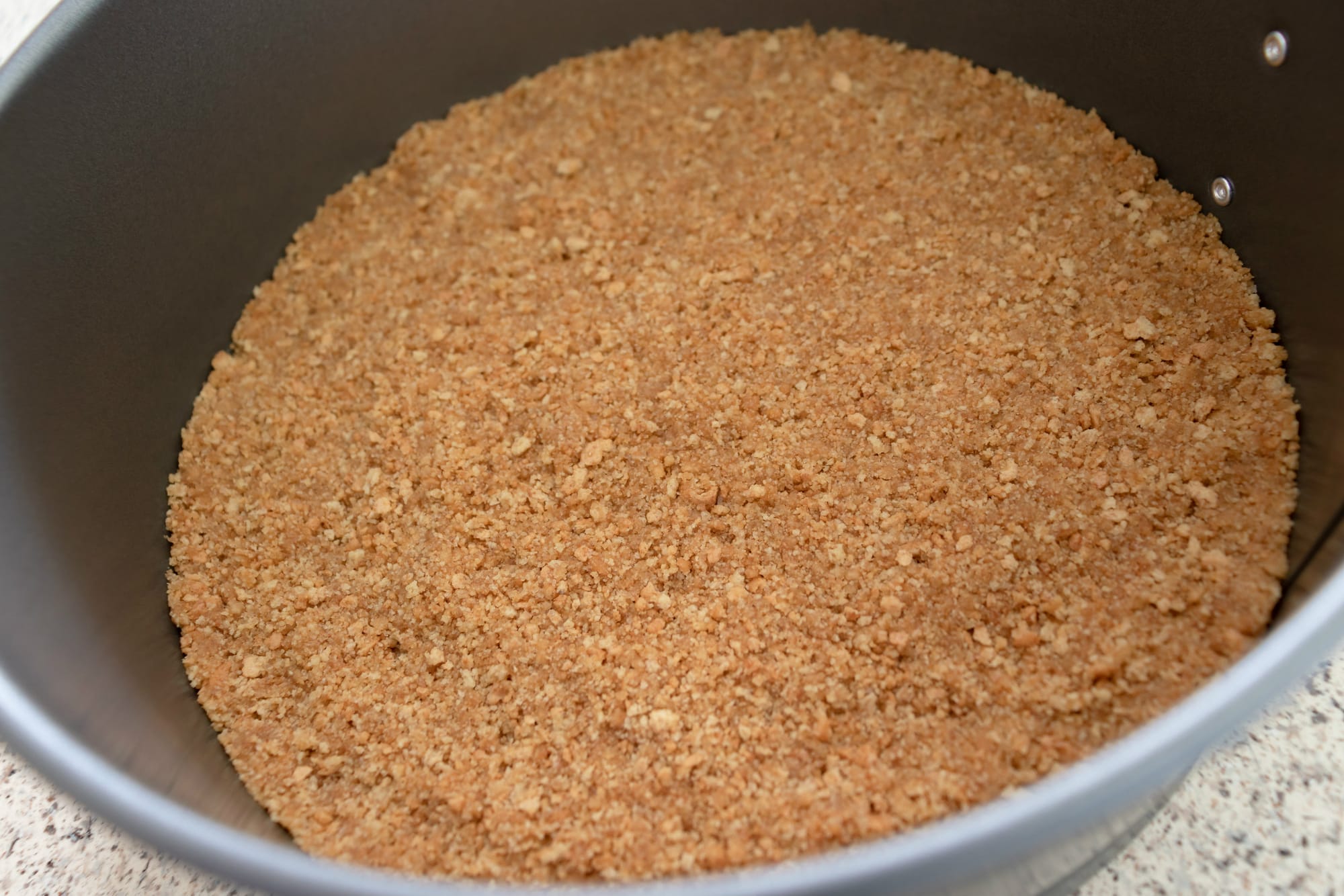 Graham cracker crumbs