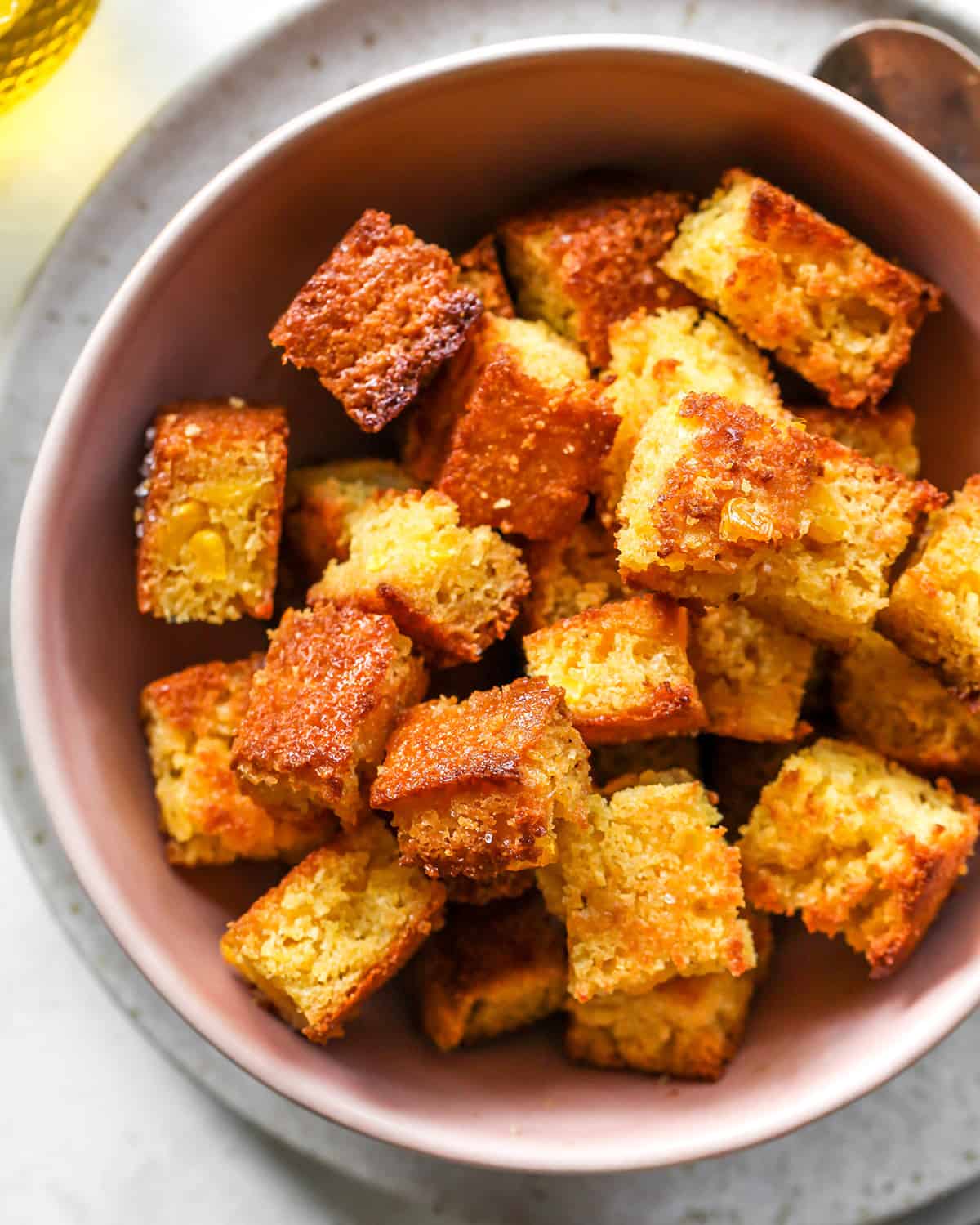 CORNBREAD CROUTONS