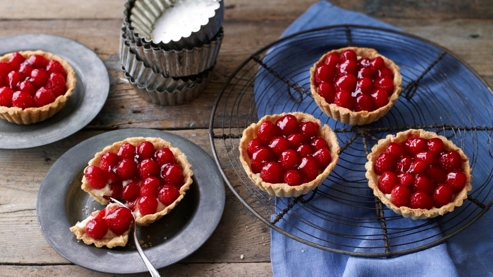 Raspberry tartlets
