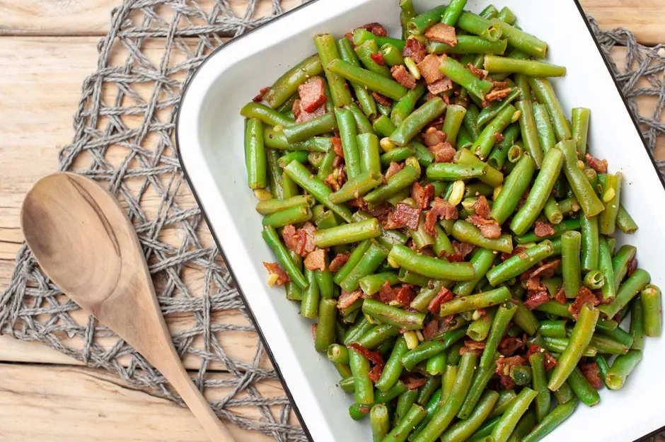 Green Beans with Bacon Bits