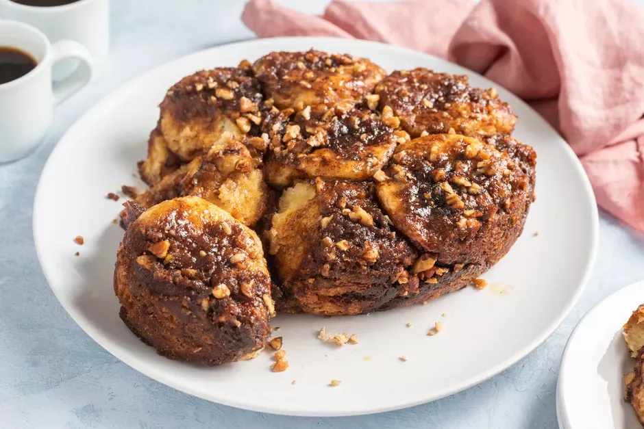 Crock Pot Caramel Pecan Sticky Buns