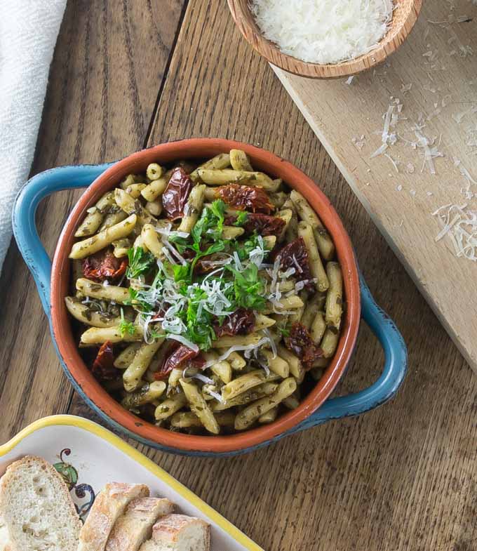 penne pasta with sun-dried tomatoes and pesto