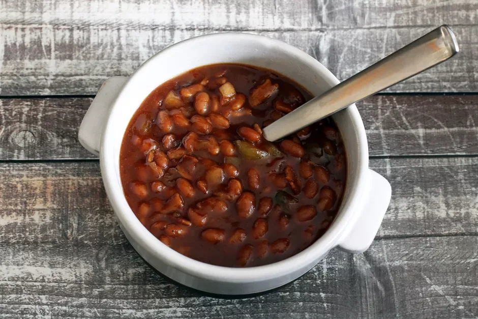 Slow Cooker Barbecue Pork and Beans