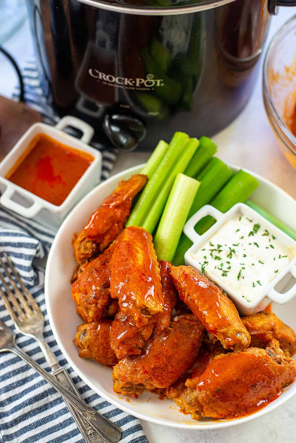 Slow Cooker Buffalo Wings