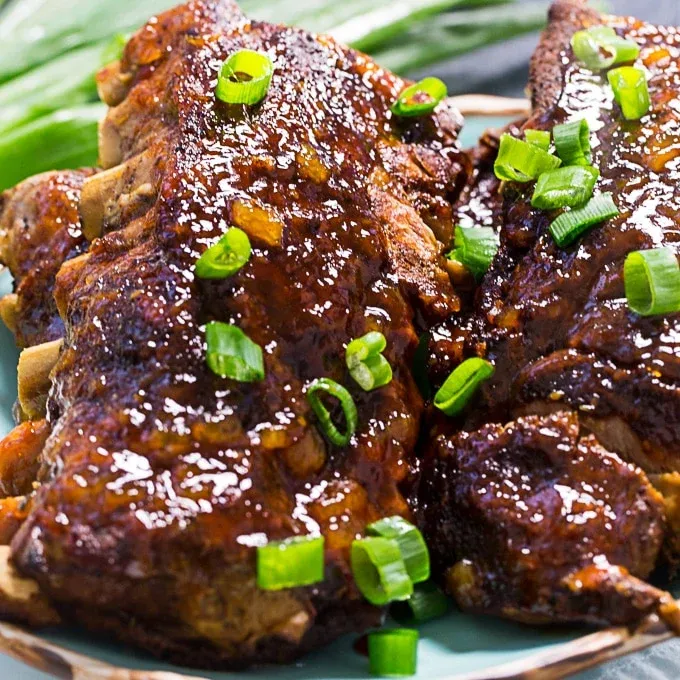 Slow-Cooker Hawaiian Ribs