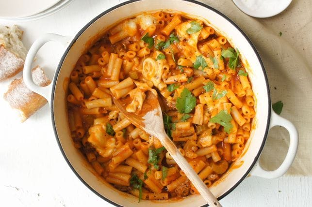 Slow Cooker Macaroni and Beef
