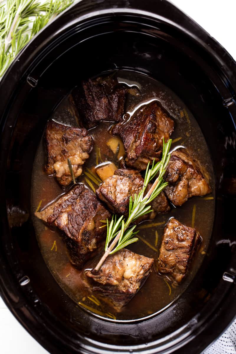 Slow Cooker Short Ribs