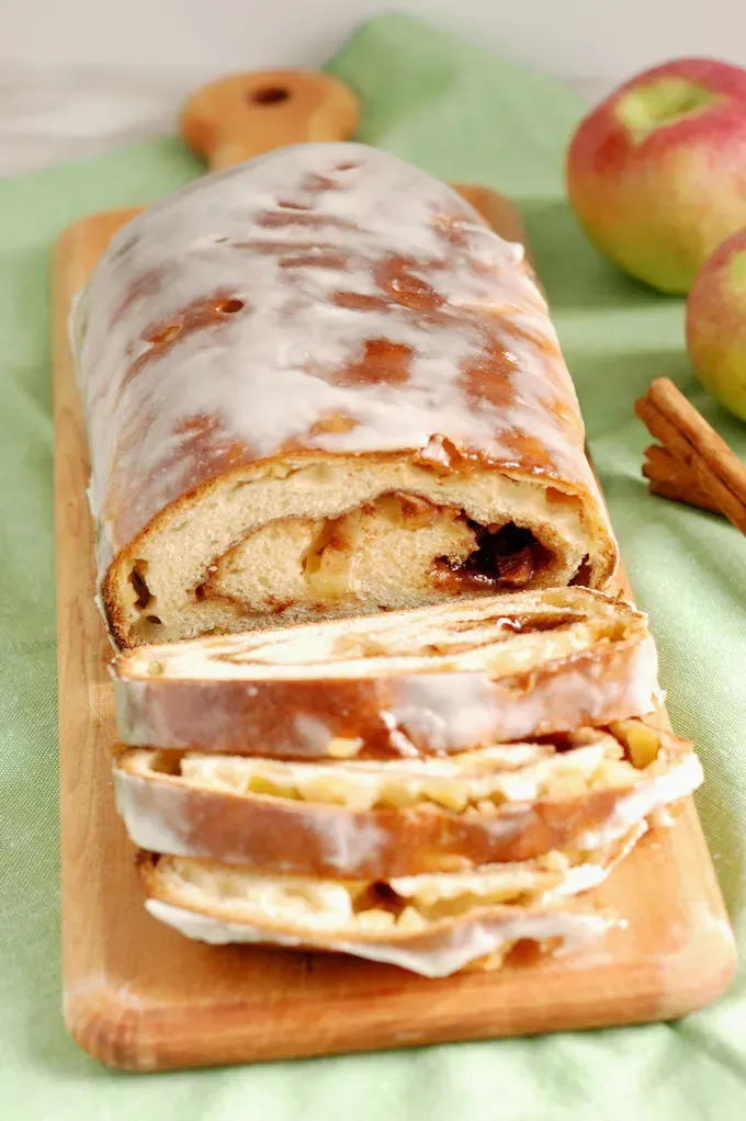 Glazed Apple Cinnamon Swirl Bread