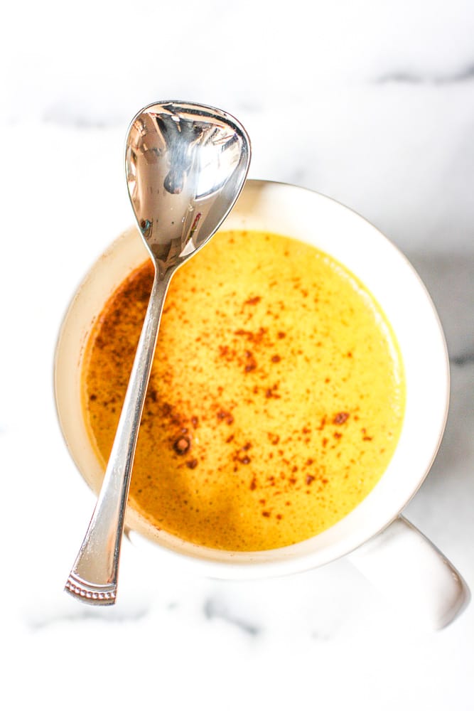 Healthy Pumpkin Turmeric Latte