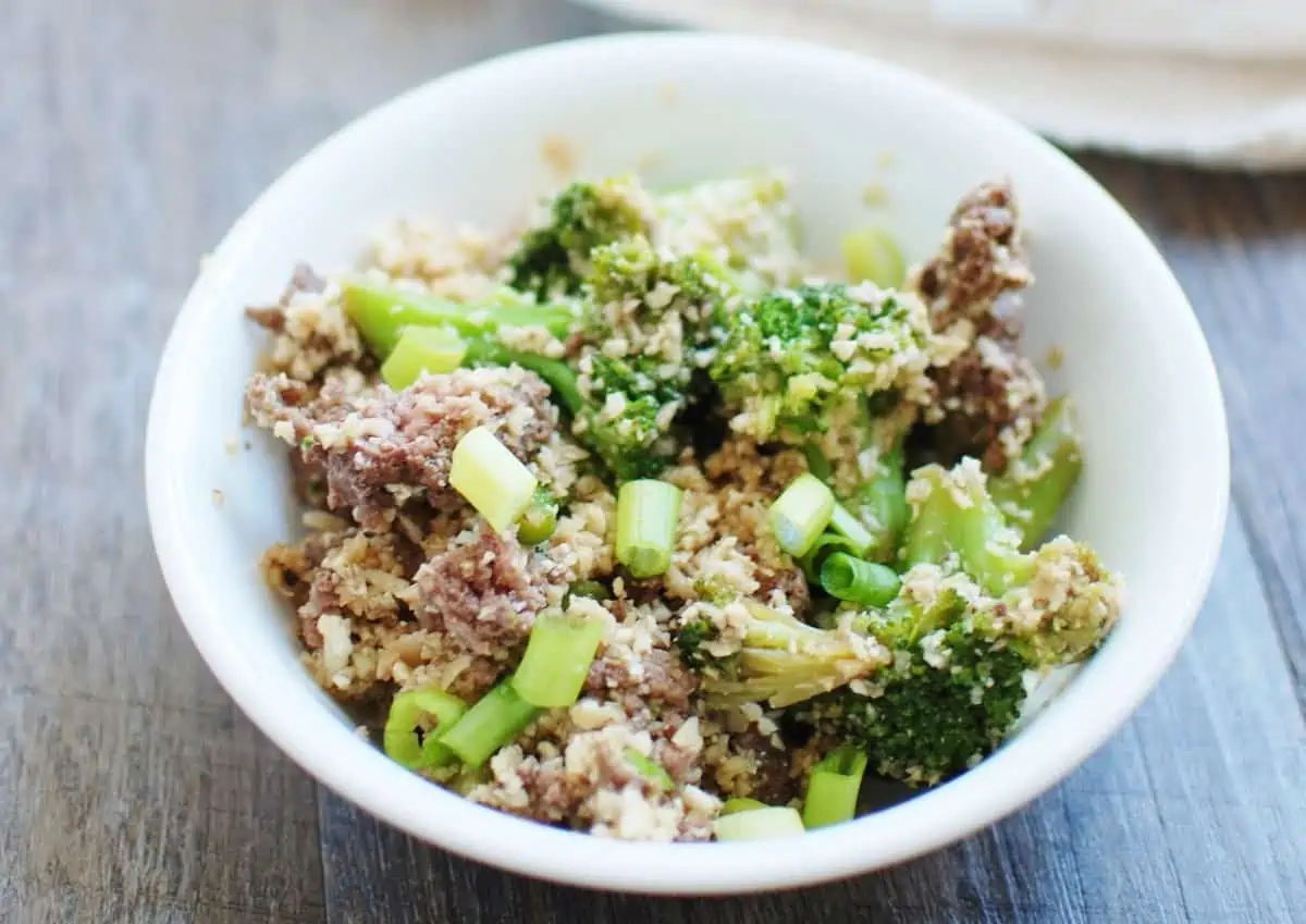 Soy Glazed Ground Beef Bowl with Cauliflower Rice & Broccoli