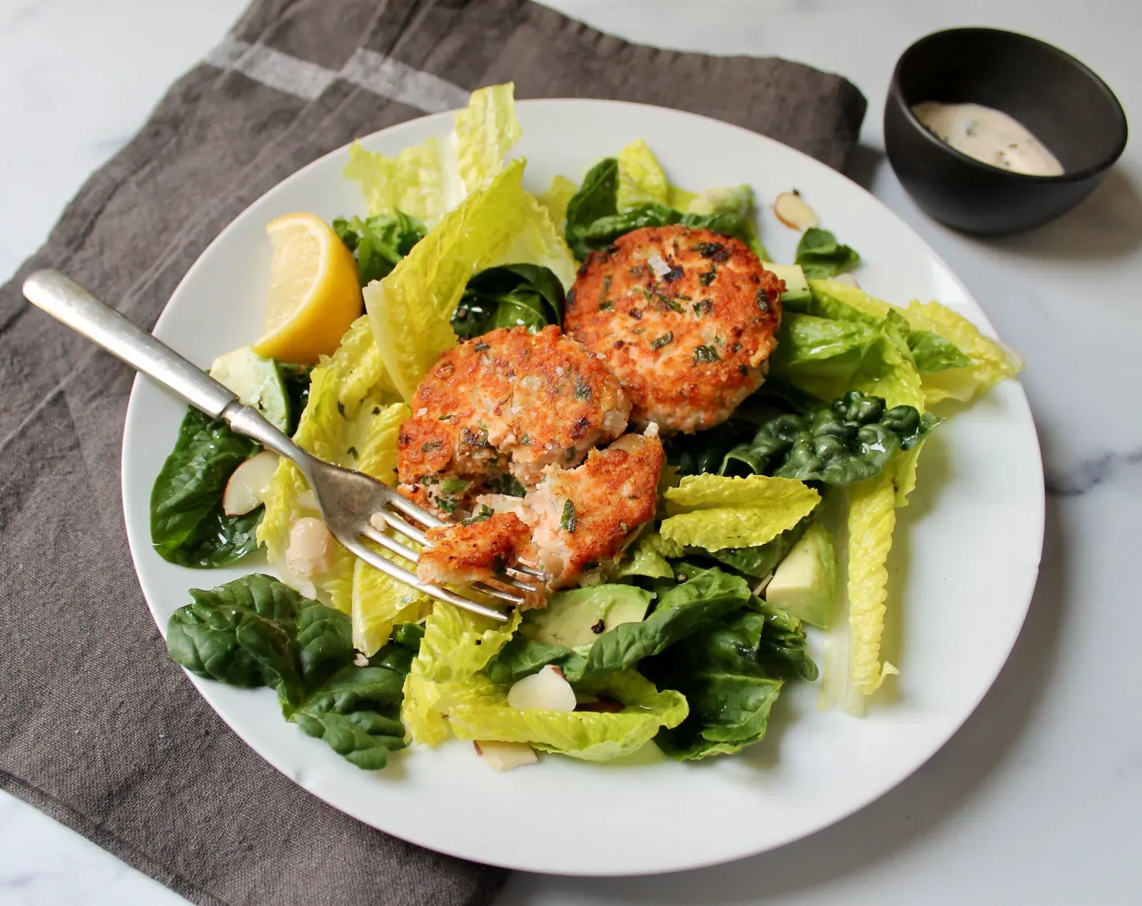 White Bean Salmon Cakes with Chili Aioli