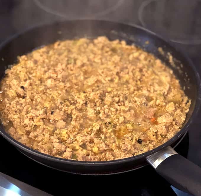 3-Ingredient Low Carb Green Chili Turkey Skillet