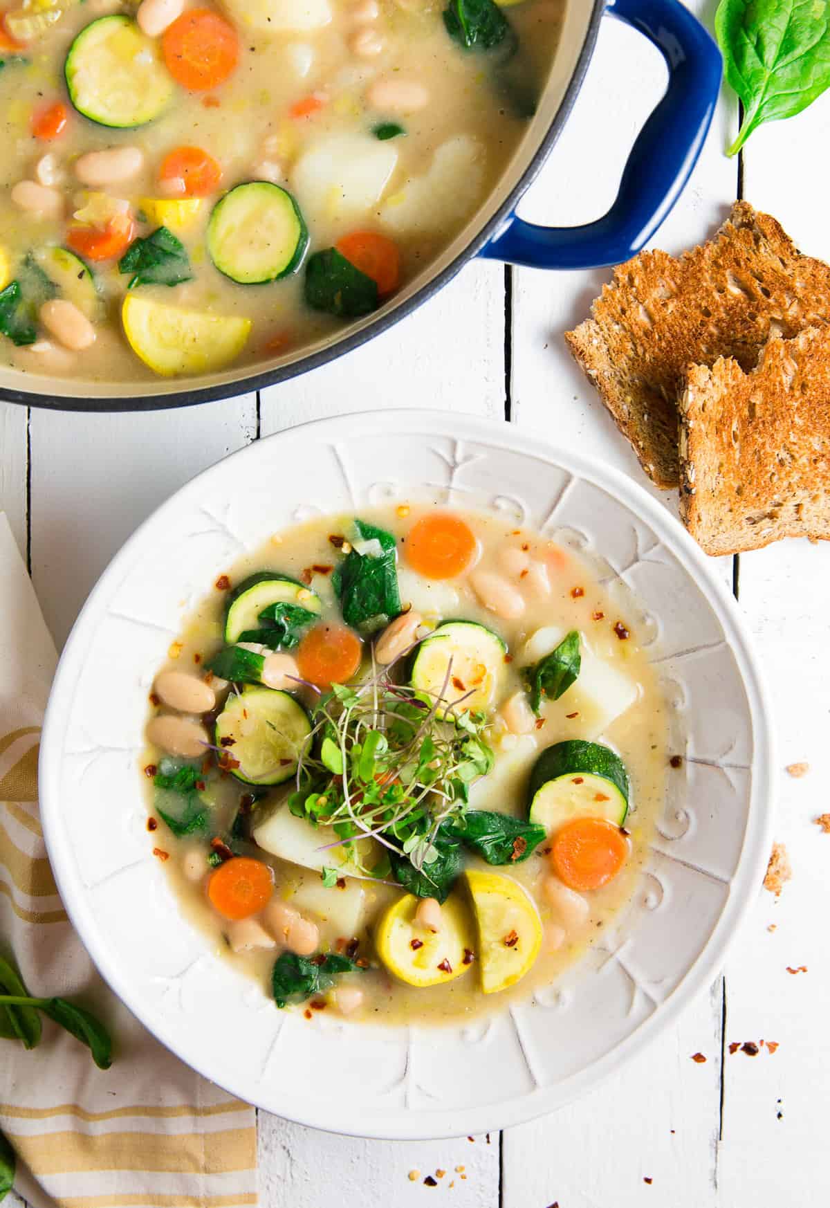 Tarragon Tuscan Soup