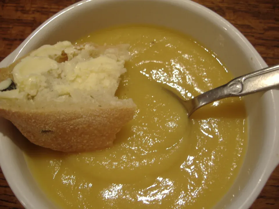 Turnip and Jerusalem Artichoke Soup