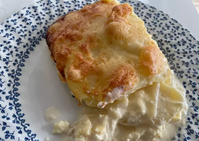 Potatoes au Gratin with Bacon Lardons