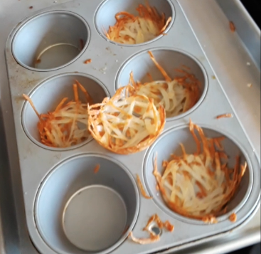 Shredded Potato Cups