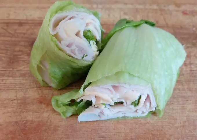 Turkey Emmental Cheese Lettuce Wrap