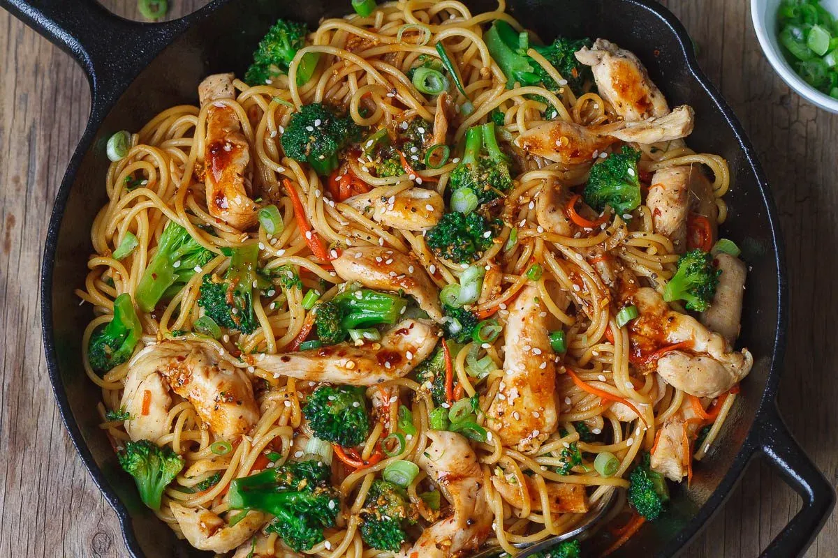 Chicken Stir Fry Noodles