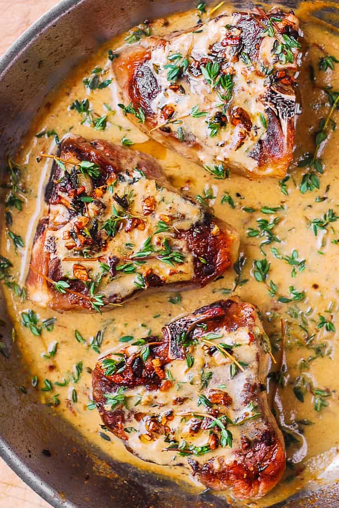 Pan-Seared Lamb Chops with Mustard-Thyme Sauce
