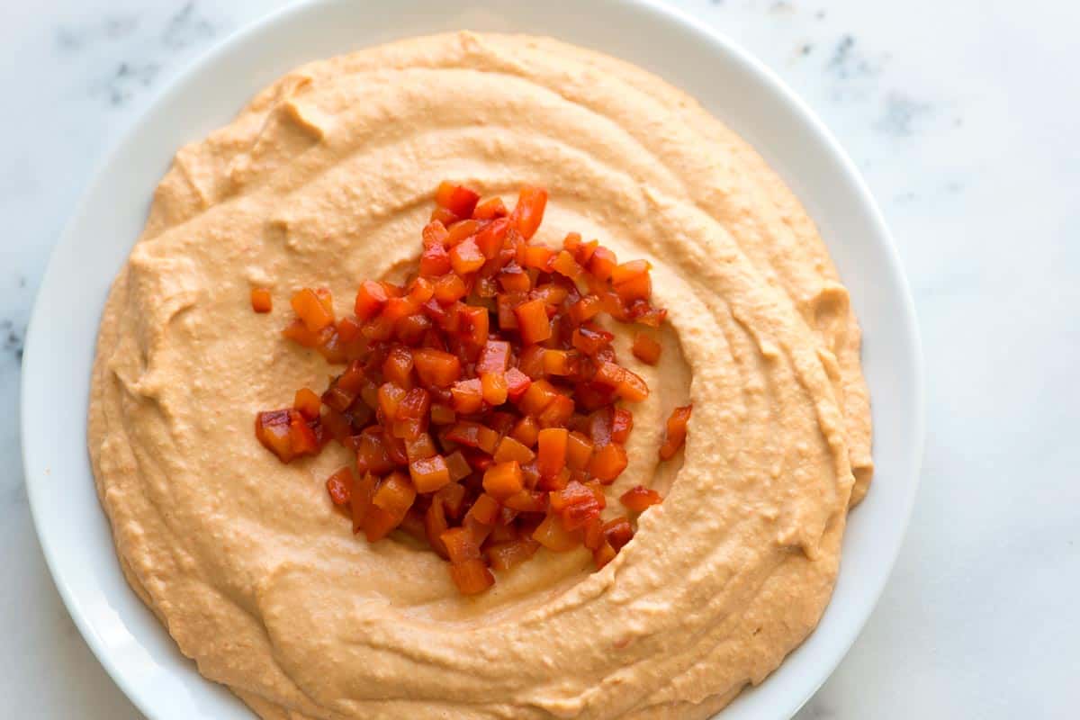Roasted red pepper hummus