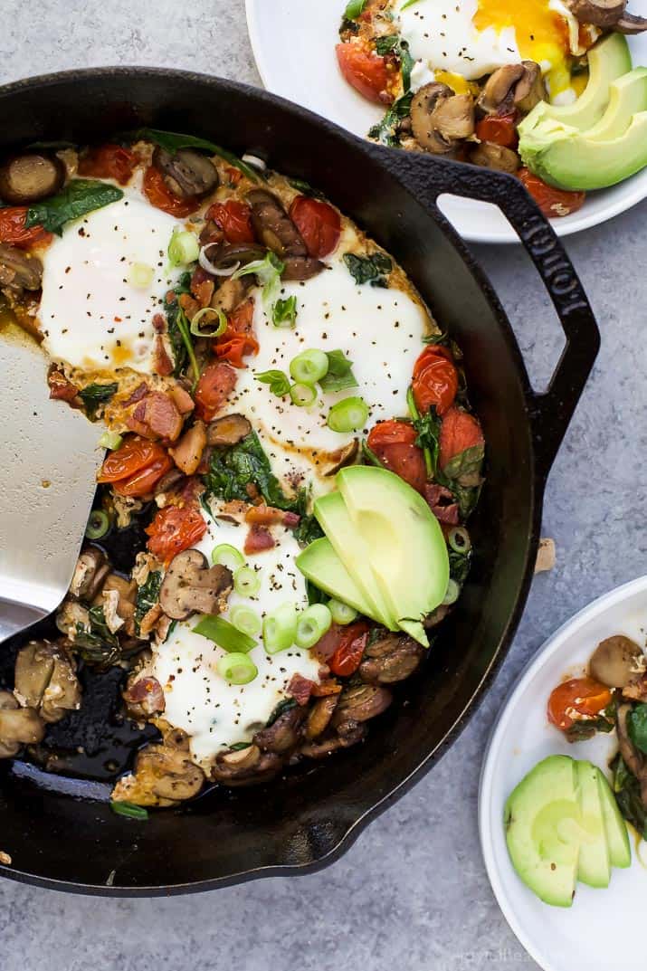 Spinach Mushroom Breakfast Skillet with Eggs