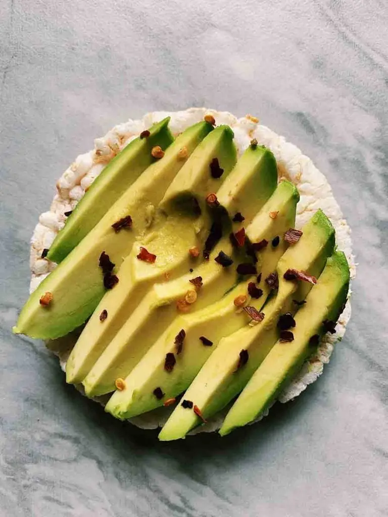 rice cake with avocado