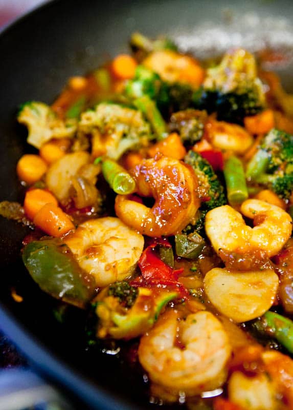 SZECHUAN SHRIMP STIR FRY WITH FRIED RICE