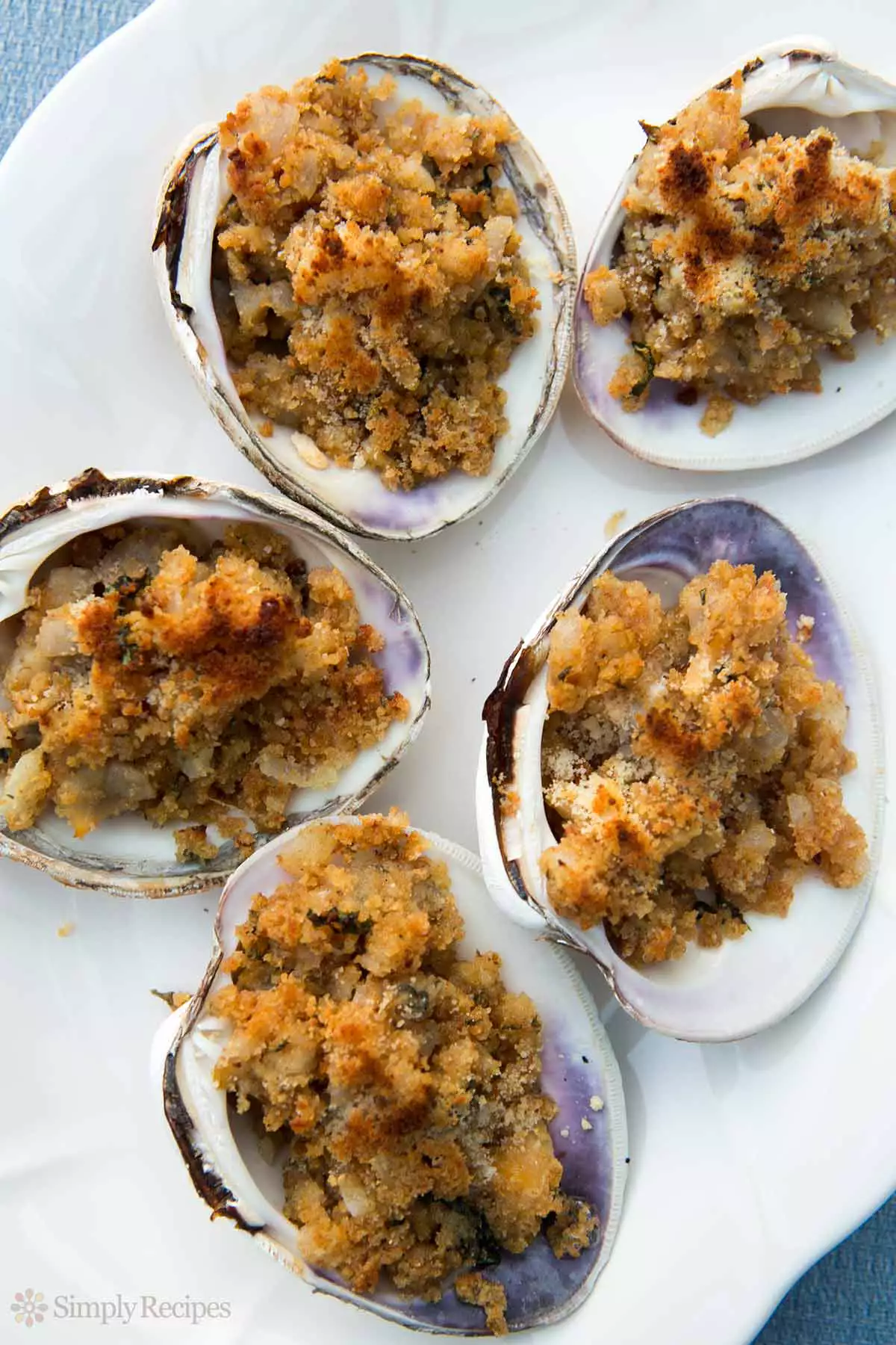 How to Reheat Stuffed Clams