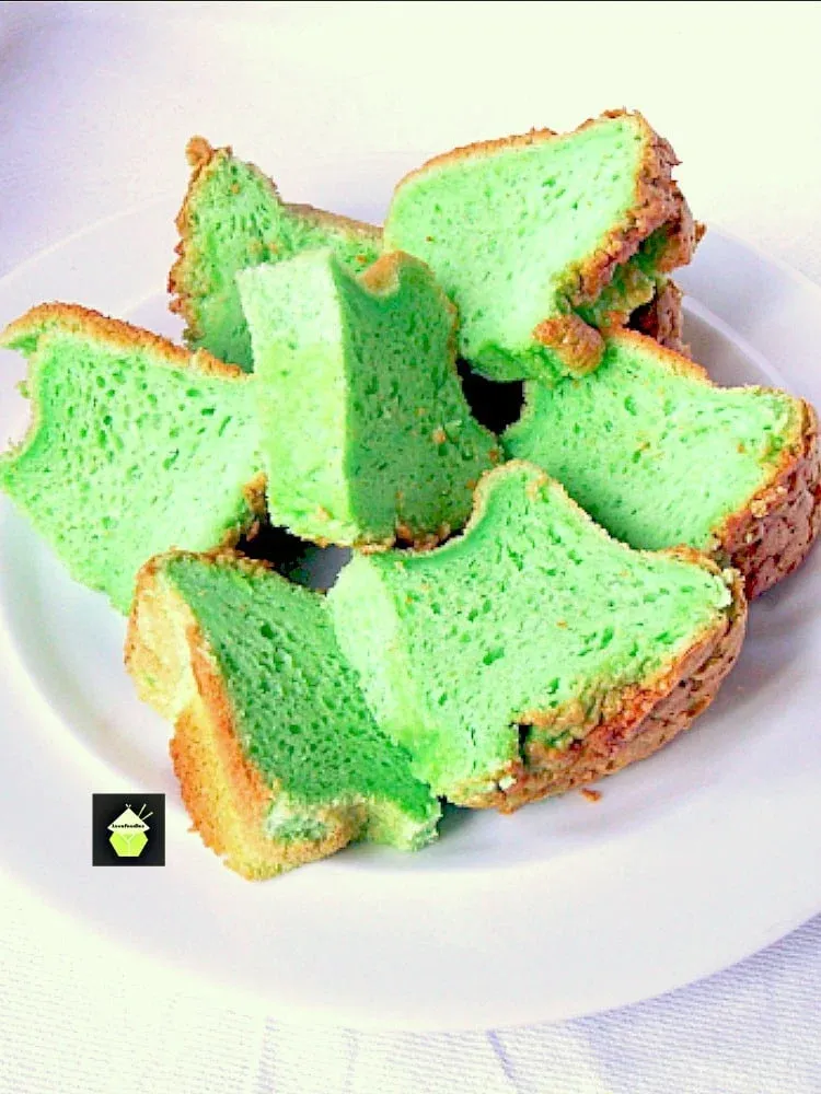 Pandan Chiffon Cake