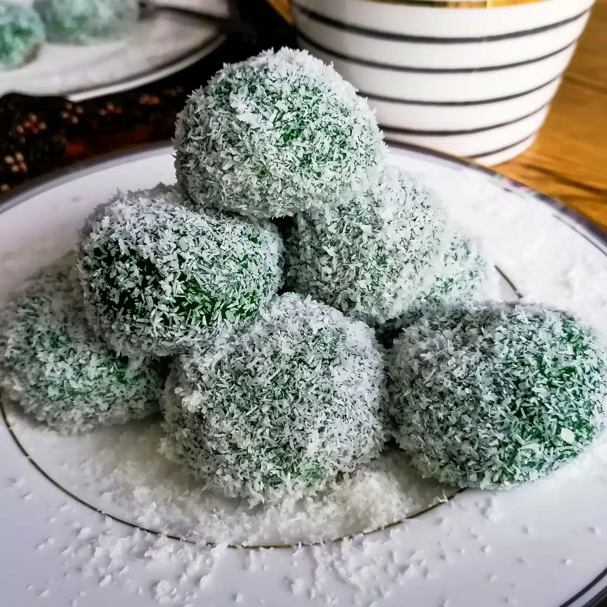 Pandan kelepon (Ondeh Ondeh) recipe