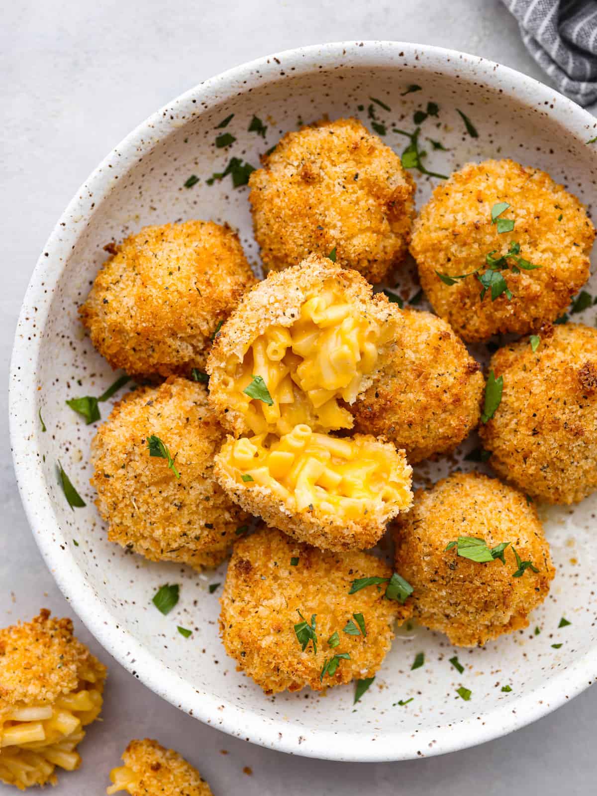 Air Fryer Mac and Cheese Balls