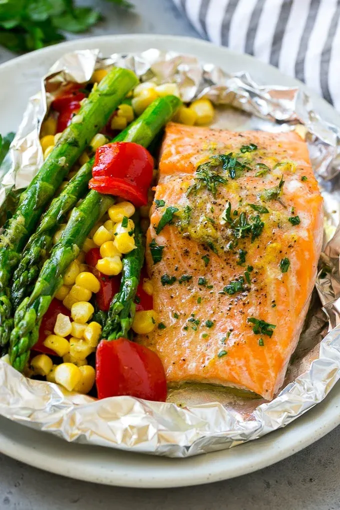 Foil Packet Salmon with Vegetables