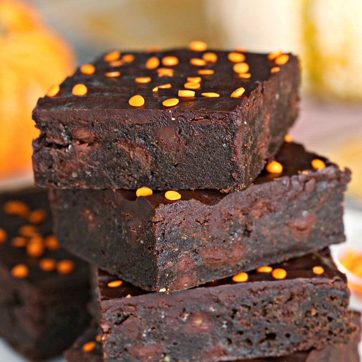 2-Ingredient Pumpkin Brownies Recipe