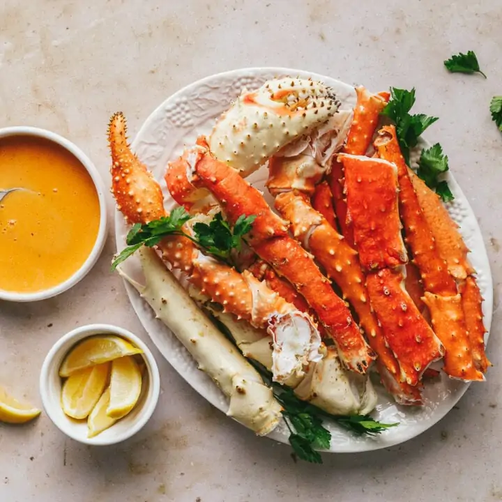 Alaska: King Crab Legs with Lemon Butter Sauce