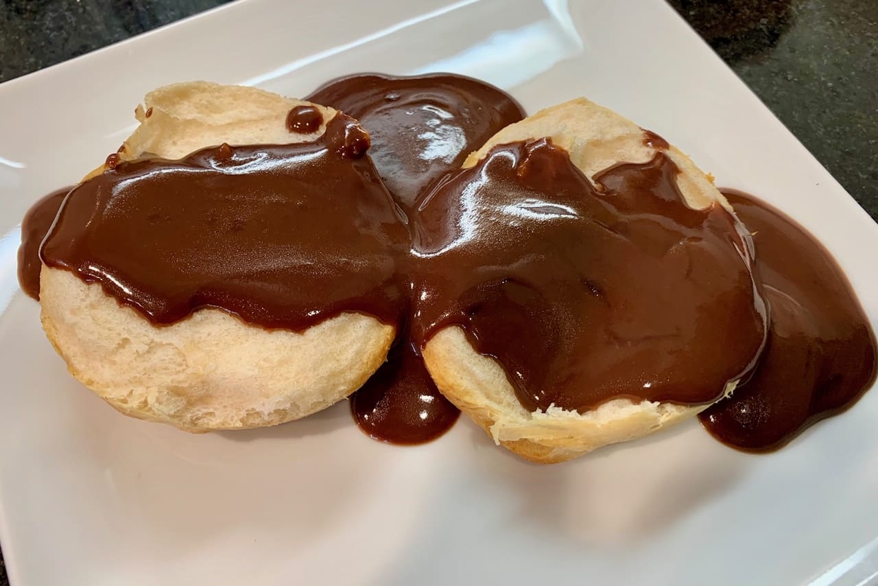 Arkansas's Controversial Recipe: Chocolate Gravy on Biscuits