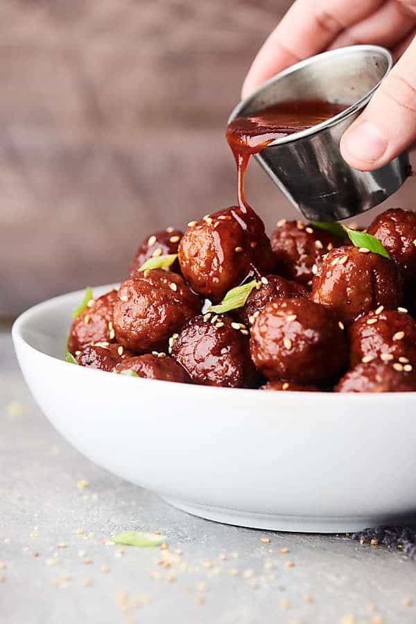 Crockpot Meatballs – 4-Ingredients and 5-Minute Prep!