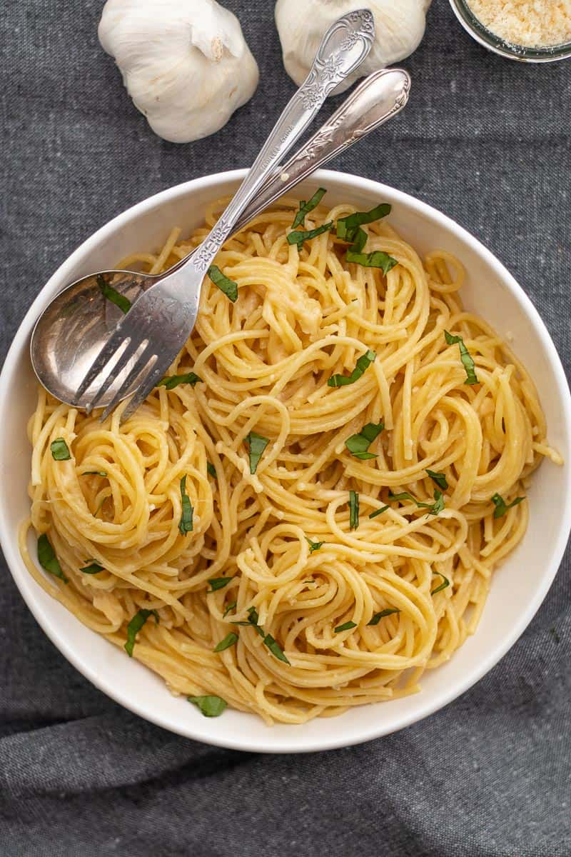Easy Garlic Butter Pasta